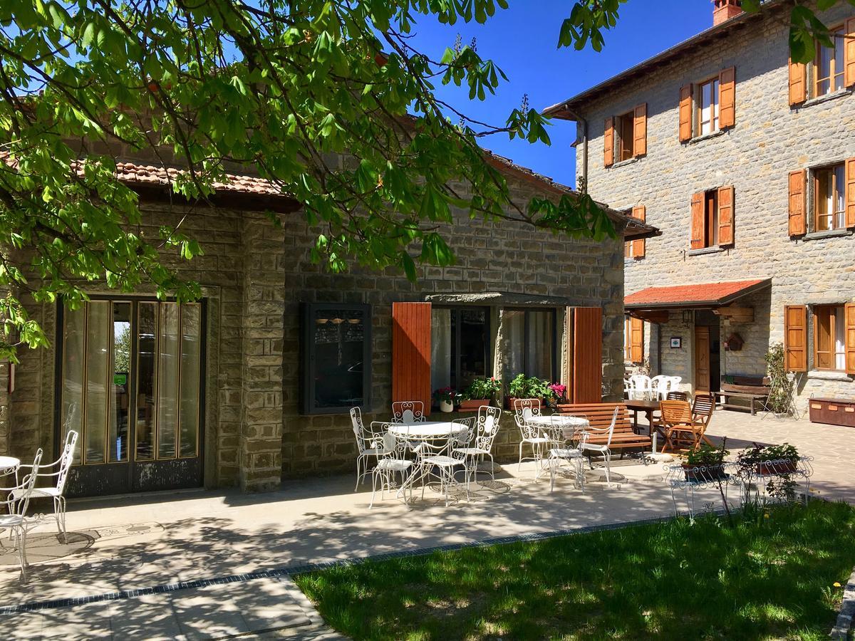 Albergo Ristorante Letizia Chiusi della Verna Zewnętrze zdjęcie