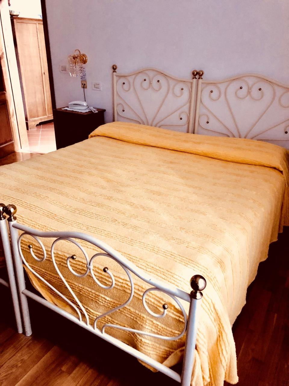 Albergo Ristorante Letizia Chiusi della Verna Zewnętrze zdjęcie