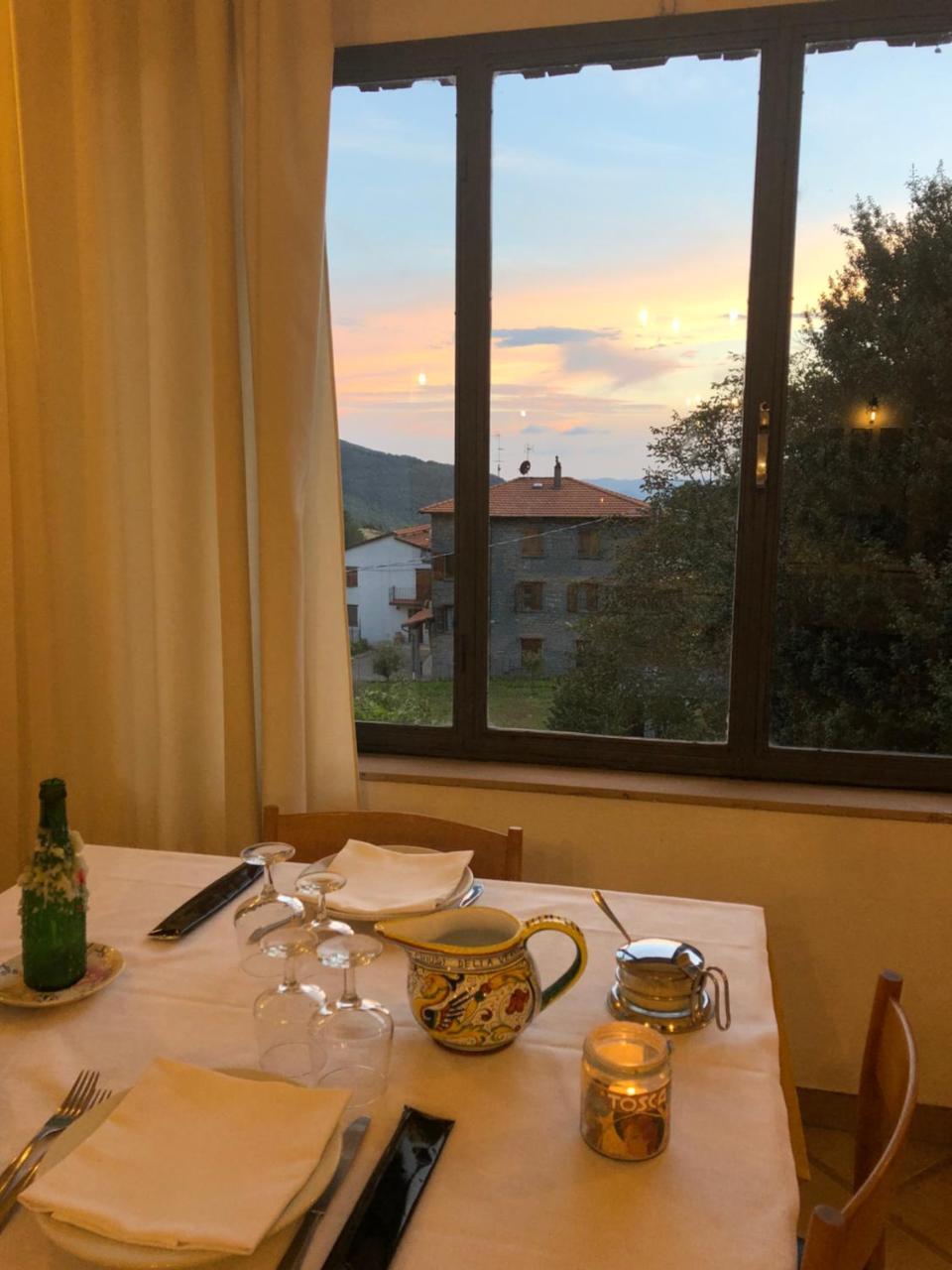 Albergo Ristorante Letizia Chiusi della Verna Zewnętrze zdjęcie